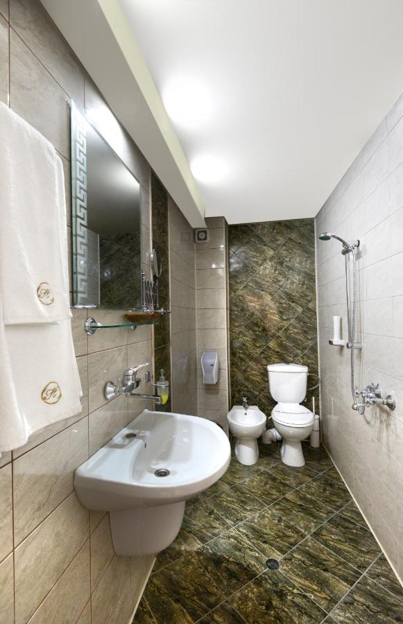 Hotel Sveti Nikola Boyana - Free Parking โซเฟีย ภายนอก รูปภาพ