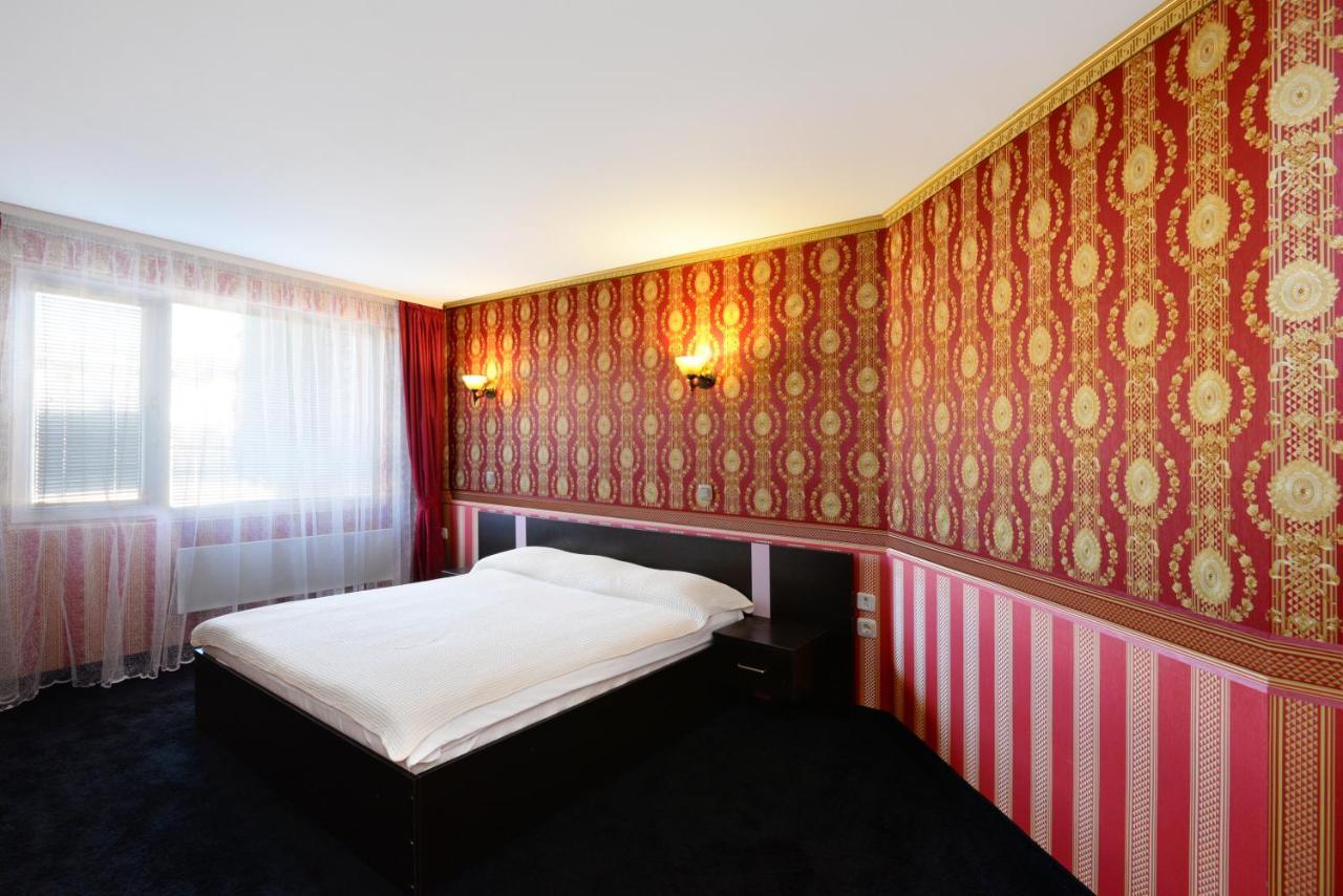 Hotel Sveti Nikola Boyana - Free Parking โซเฟีย ภายนอก รูปภาพ
